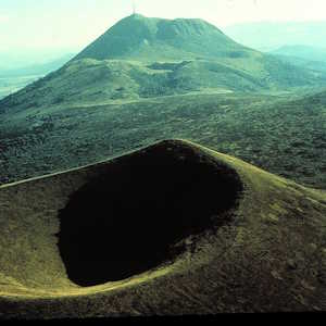 France Destinations Auvergne Volcanoes